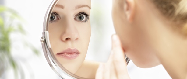 The Trick To Looking Younger... Your Lips?