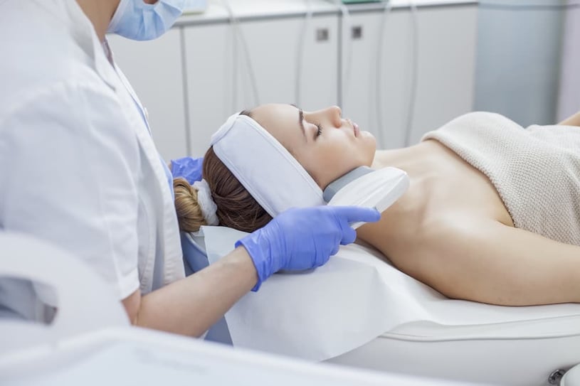Non-Surgical Anti-Aging Treatments: Reverse Aging Without Surgery